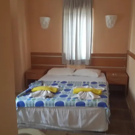 Sardunya Oda ve Kahvaltı